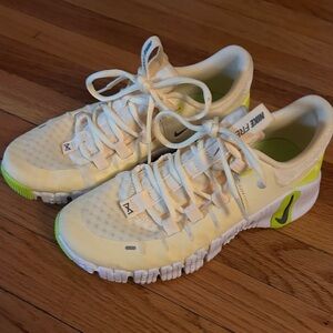 Nike Metcon women’s size 7.5